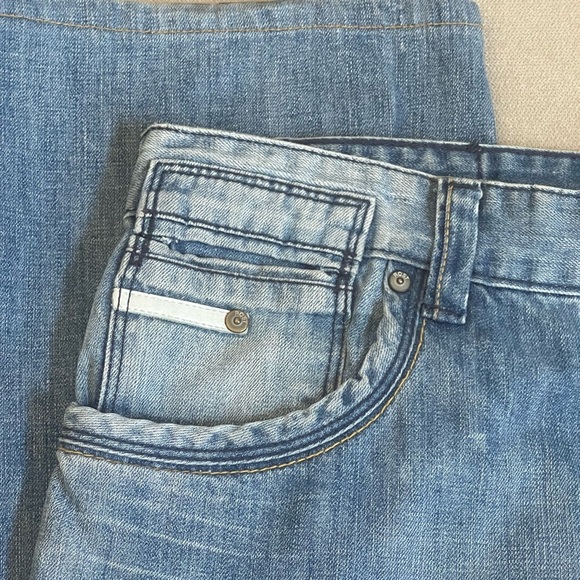 Jeans - Picture 3 of 6